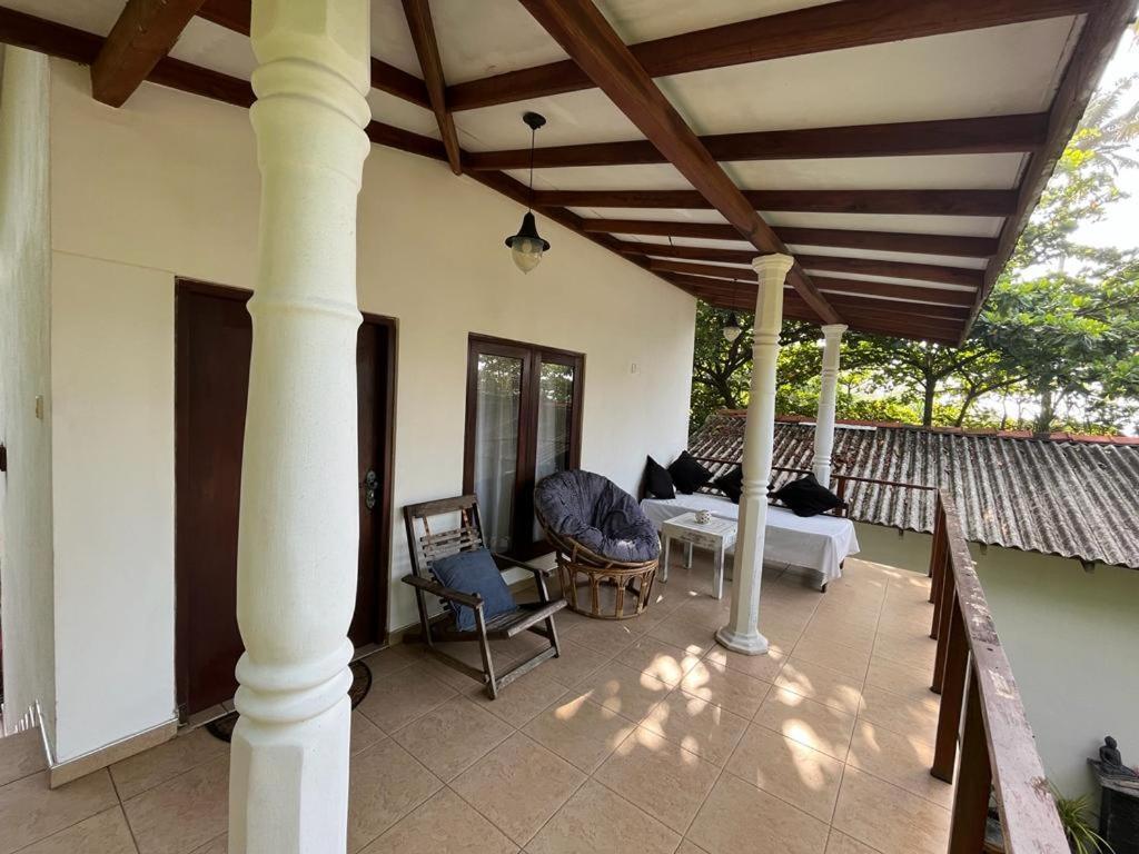 Beach House Kalukatiya - Family Villa, Seaview Room, Garden Room Dikwella Exterior foto